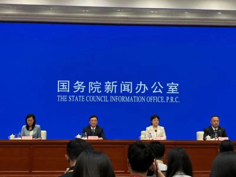 全球下载量突破100亿次！
