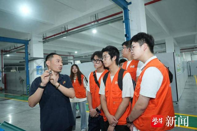 南科院学子对话校友榜样，解锁“卡脖子”突围密码